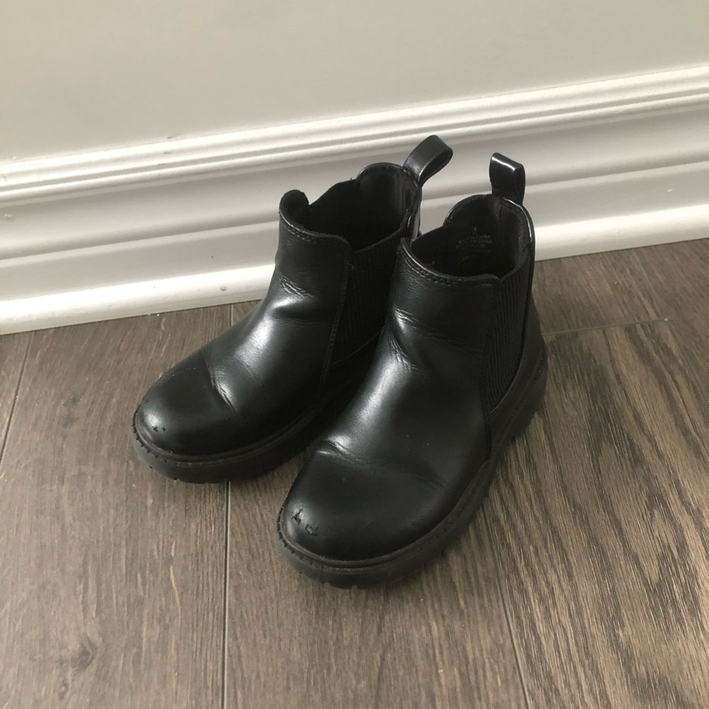 Old Navy Kids Boots | Size 9‎